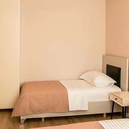Oda Aparthotel Shkoder Exterior photo
